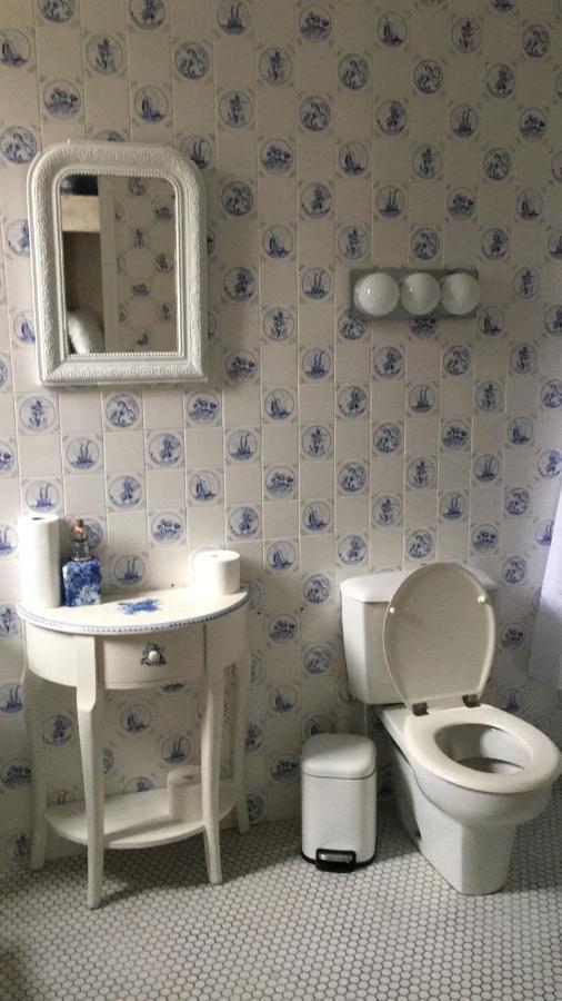 Les Deux Colombiers Bed & Breakfast Chapdeuil ภายนอก รูปภาพ